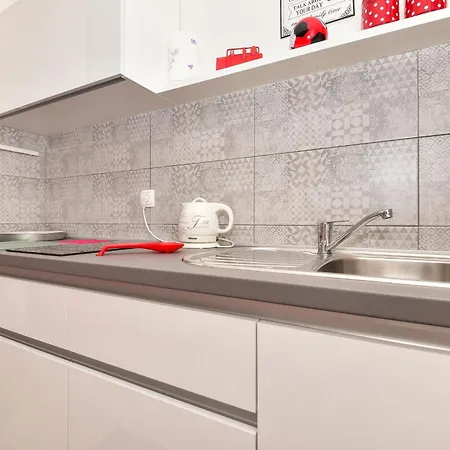 Bernarda Apartamento Makarska