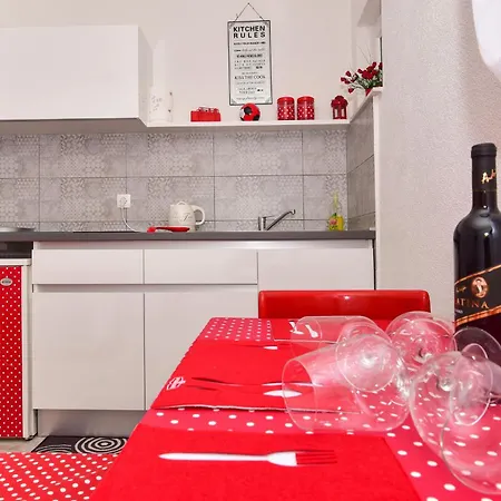 Bernarda Apartment