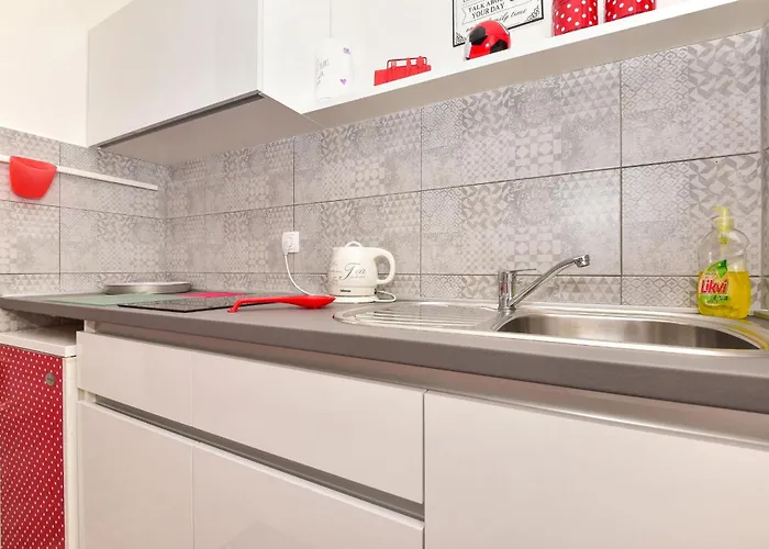 Bernarda Apartament Makarska