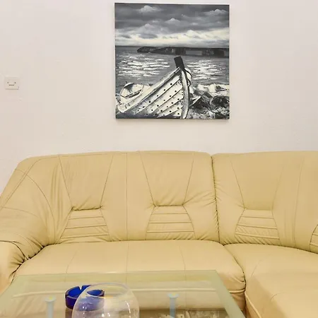 Lägenhet Bernarda Makarska