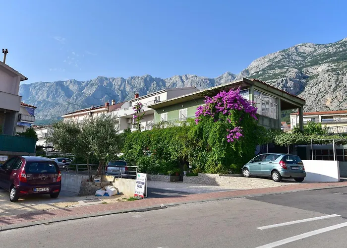 Bernarda Apartament Makarska